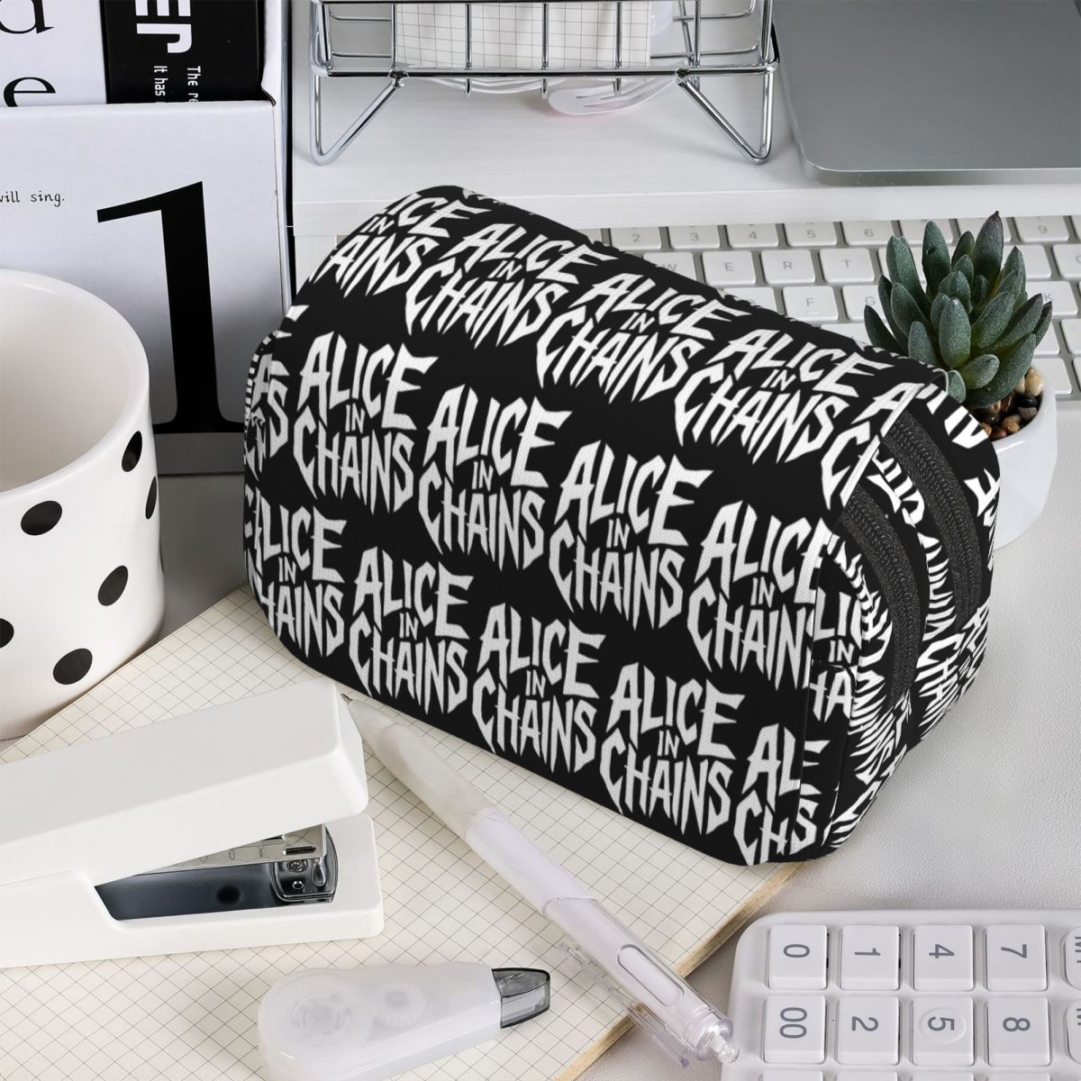 Пенал Alice In Chains Rooster  – обзор и цена Stationery And Office Supply Chain